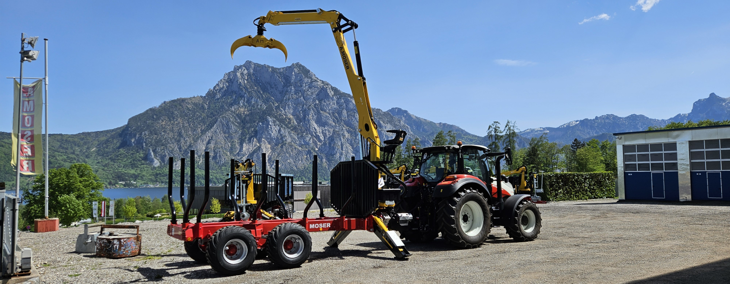Lagermaschine Lenkdeichselanhänger MHD-14 mit Kran MKZ-9 zum Sonderpreis im Abverkauf! -40% Generationswechsel A.Moser Aktionen siehe Landwirt oder kontaktieren Sie uns per Telefon unter 07612 87024